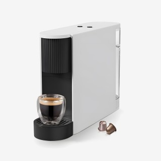 Simple and fast-heating capsule coffee machine